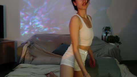 Snapshot of sophia_whispers chatting on April 1, 3:18 am Sophia online show from April 1, 3:18 am