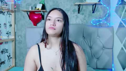 Snapshot of sophia_xoxo1 chatting on March 18, 11:35 am Sophie online show from March 18, 11:35 am