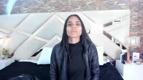 Sophia Paris online show from September 13, 4:23 am