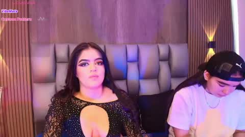 Snapshot of sophiaa_taylor_ chatting on June 14, 2:52 pm online show from June 14, 2:52 pm
