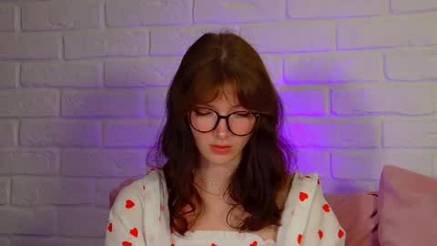 SophiaProve online show from April 17, 4:54 pm