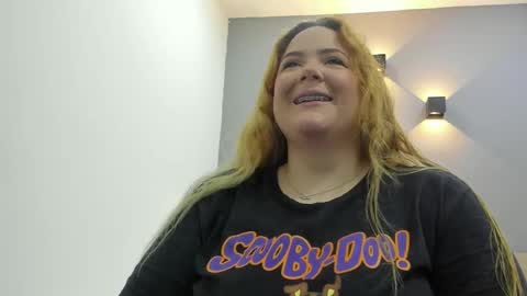 Snapshot of sophiarossee chatting on February 20, 12:36 pm Sofi online show from February 20, 12:36 pm