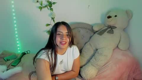 Clara sophia online show from February 6, 4:39 am