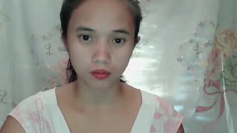 sophie_193 online show from June 1, 3:19 am