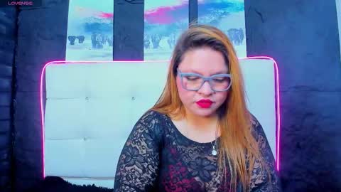 Soph online show from February 3, 10:09 am