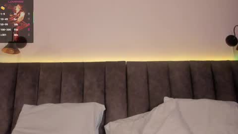 sophie_smith19 online show from October 15, 2:39 pm