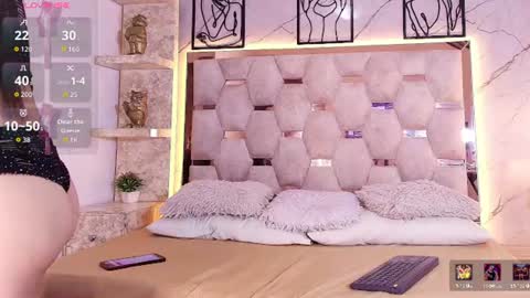 Sophie  online show from June 20, 4:48 am