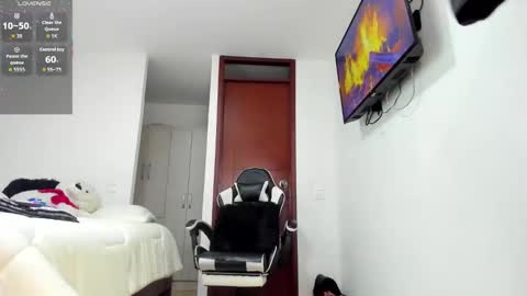 Snapshot of sophiebaker__ chatting on September 11, 2:55 am sophiebaker__ online show from September 11, 2:55 am