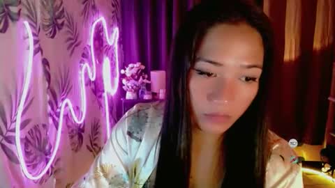 Snapshot of sophiebaley_ chatting on March 10, 6:40 am Sophie online show from March 10, 6:40 am