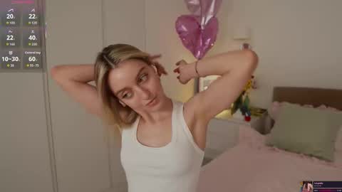 sophiebelll online show from March 24, 11:59 am