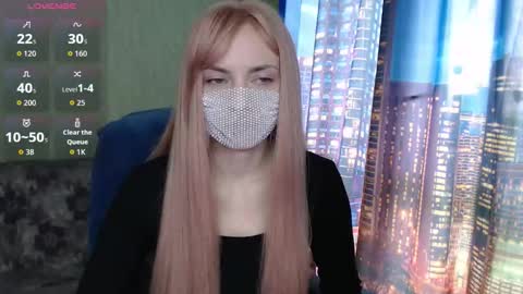 Sophie online show from March 22, 8:40 am