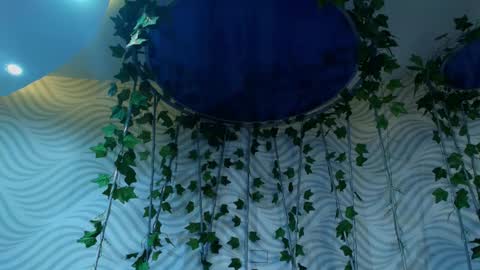 Snapshot of sophieblair_ chatting on February 17, 7:09 pm sophie online show from February 17, 7:09 pm