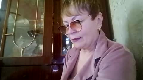 SophieBurnsX online show from May 22, 10:32 am