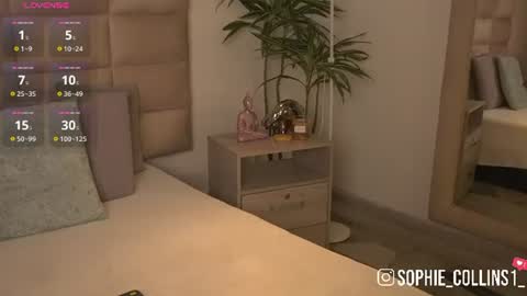 Snapshot of sophiecollins_1 chatting on July 2, 12:00 pm Sophie online show from July 2, 12:00 pm