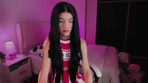 Snapshot of sophiecornett chatting on October 11, 1:05 am    online show from October 11, 1:05 am