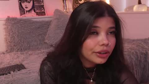 Sophiee  online show from May 10, 5:40 pm
