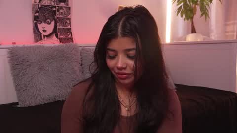 Sophiee  online show from June 16, 9:39 pm