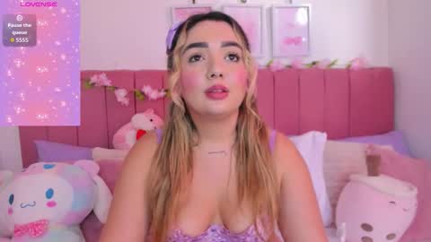Snapshot of sophiee_rosee chatting on January 31, 7:11 pm sophiee rosee online show from January 31, 7:11 pm