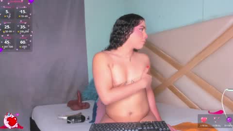 Shophiee online show from April 2, 9:45 pm