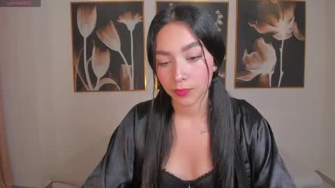 Sophie online show from May 24, 5:40 pm