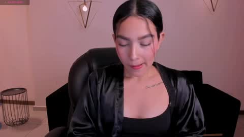 Sophie online show from May 28, 7:55 pm
