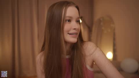 Snapshot of sophiephoria chatting on March 9, 6:21 pm Sophie Next stream 3 online show from March 9, 6:21 pm