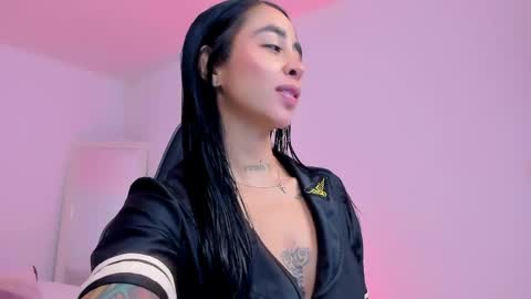 sophierooy online show from May 7, 3:06 pm