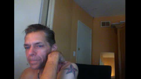 Snapshot of sophiestar12 chatting on December 11, 7:09 am Sophiestar online show from December 11, 7:09 am