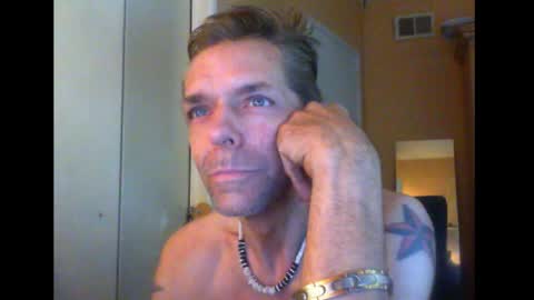 Snapshot of sophiestar12 chatting on December 20, 9:11 am Sophiestar online show from December 20, 9:11 am