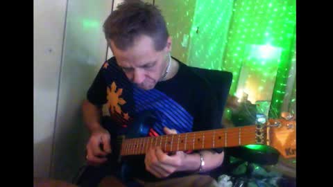 Snapshot of sophiestar12 chatting on December 23, 6:44 am Sophiestar online show from December 23, 6:44 am