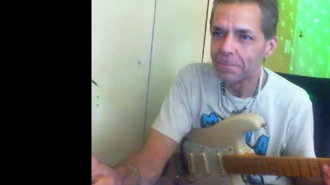 Snapshot of sophiestar12 chatting on December 28, 7:44 am Sophiestar online show from December 28, 7:44 am