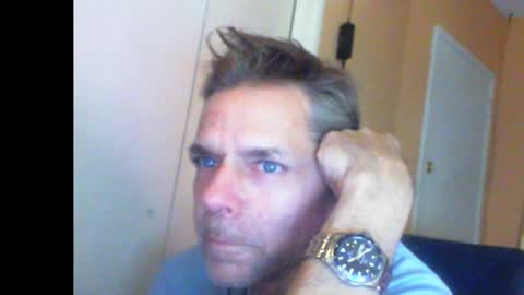 Snapshot of sophiestar12 chatting on December 30, 5:04 am Sophiestar online show from December 30, 5:04 am