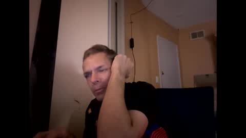 Snapshot of sophiestar12 chatting on January 9, 6:38 am Sophiestar online show from January 9, 6:38 am