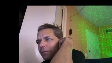 Snapshot of sophiestar12 chatting on January 9, 11:03 am Sophiestar online show from January 9, 11:03 am