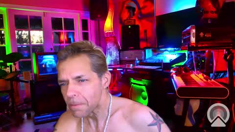 Snapshot of sophiestar12 chatting on January 22, 6:20 am Sophiestar online show from January 22, 6:20 am