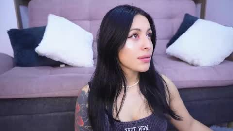 Sophiie online show from February 13, 4:19 am