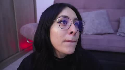 Snapshot of sophiiecums chatting on June 12, 3:38 am Sophiie online show from June 12, 3:38 am