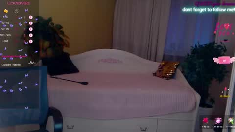 Lisa online show from March 27, 1:33 am