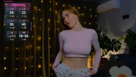 Adalinda online show from December 19, 9:05 am