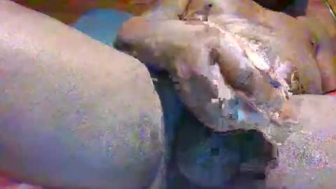 Snapshot of source1012 chatting on December 14, 9:35 pm source1012 online show from December 14, 9:35 pm