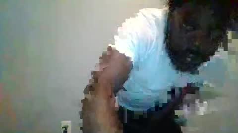 Snapshot of source1012 chatting on October 5, 5:28 am source1012 online show from October 5, 5:28 am