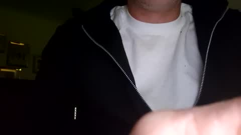 Snapshot of southboy2410 chatting on October 25, 6:02 pm southboy2410 online show from October 25, 6:02 pm