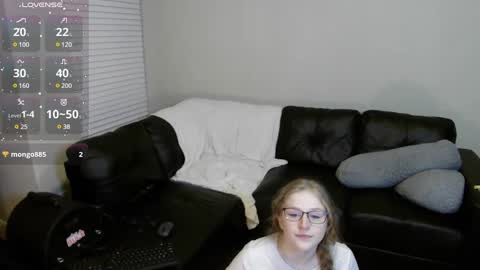 Bunnydathug online show from February 26, 8:37 am