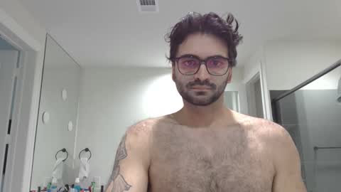 Snapshot of southerncharm779088 chatting on December 10, 3:33 pm southerncharm779088 online show from December 10, 3:33 pm