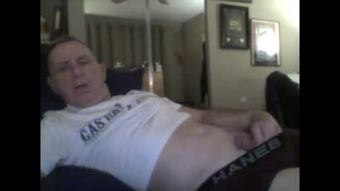 Snapshot of sox1957 chatting on January 19, 10:08 am sox1957 online show from January 19, 10:08 am