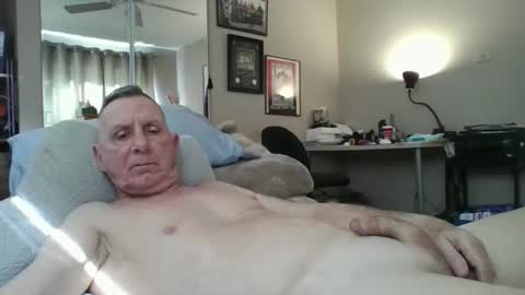 Snapshot of sox1957 chatting on March 13, 2:12 pm sox1957 online show from March 13, 2:12 pm