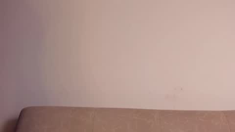 Yesi online show from February 20, 4:53 am