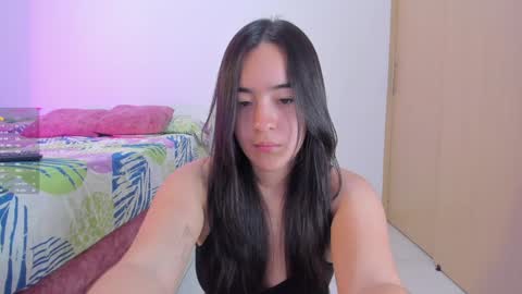 Instagram Soyamandaa  1 online show from January 30, 8:42 pm