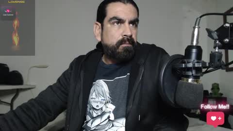 Snapshot of soyelcarlitos chatting on January 27, 4:09 am El Carlitos online show from January 27, 4:09 am