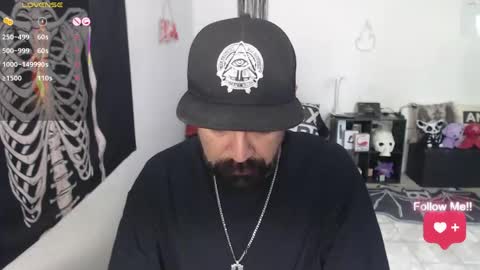 El Carlitos online show from May 3, 5:41 pm